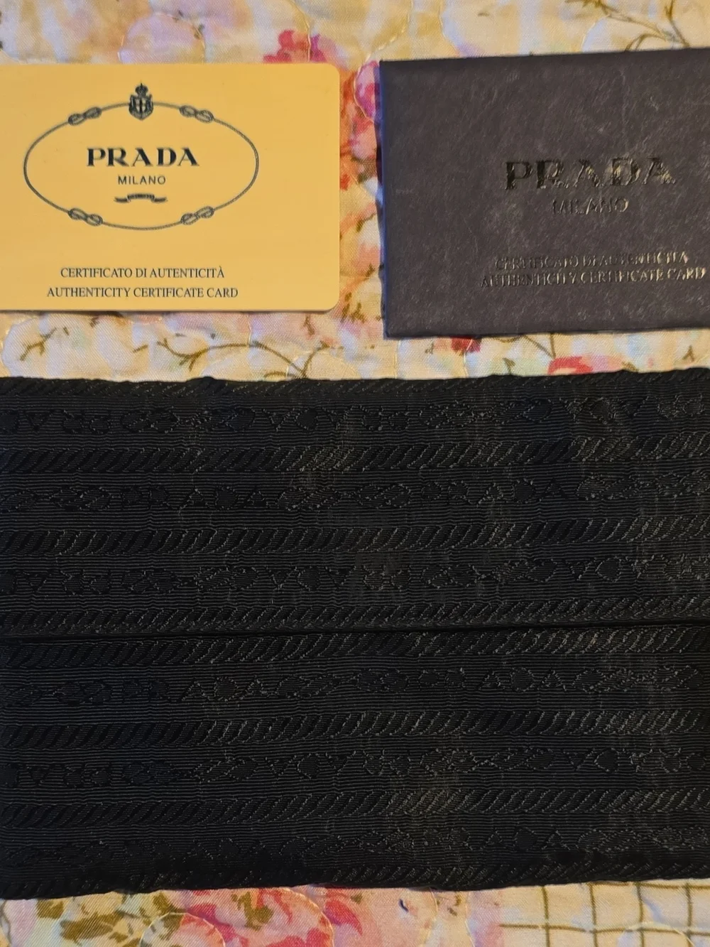 *SALE* Authentic Vintage PRADA M510 Tessuto Nylon Tri-Fold Wallet Black W/ Card